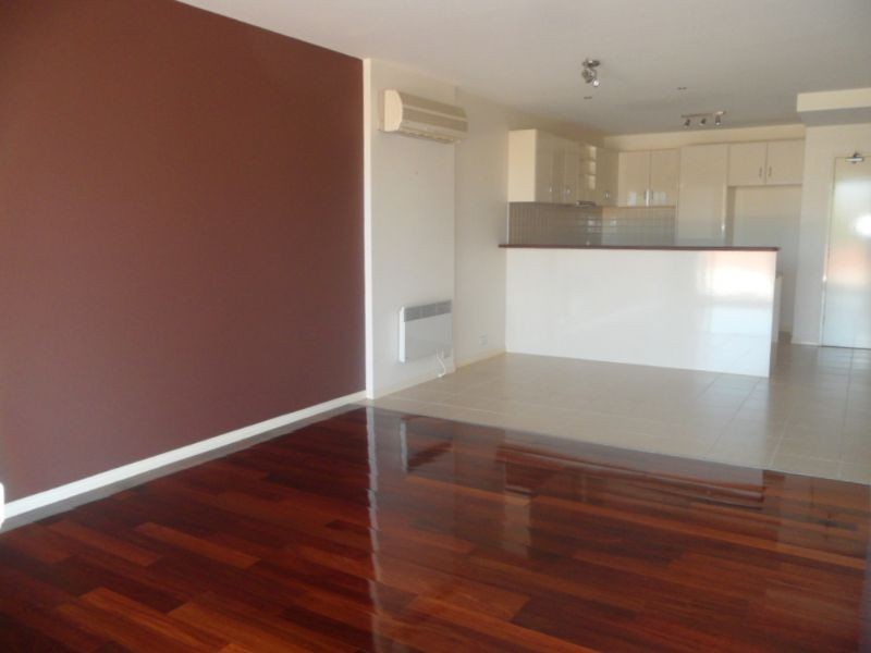 211/77 Village Way, Maribyrnong VIC 3032