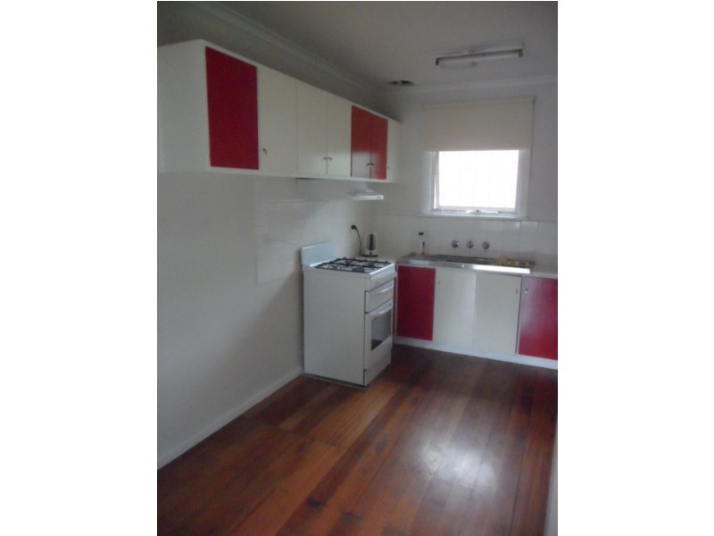 2/17 Hopetoun Ave, Brunswick West VIC 3055