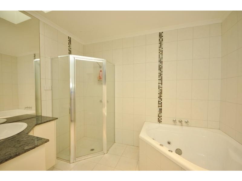 3/34 Sharps Road, Tullamarine VIC 3043