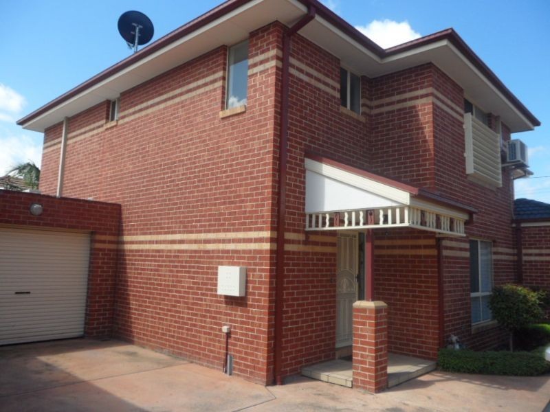 2/23 Kitchener Road, Pascoe Vale VIC 3044