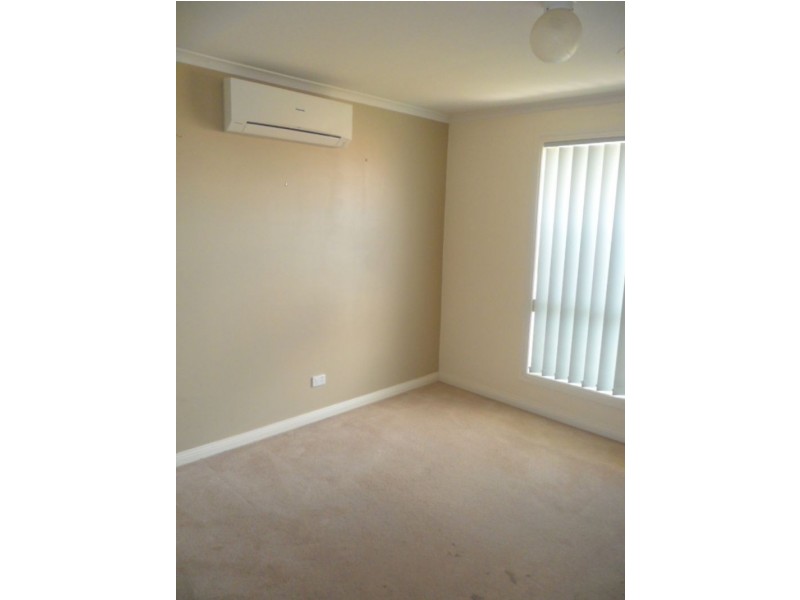 2/23 Kitchener Road, Pascoe Vale VIC 3044