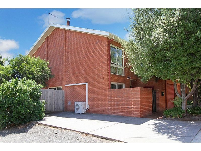 3/1 Grosvenor Street, Moonee Ponds VIC 3039