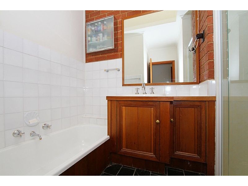 3/1 Grosvenor Street, Moonee Ponds VIC 3039