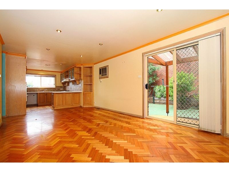 1/63 Hampton Road, Essendon West VIC 3040