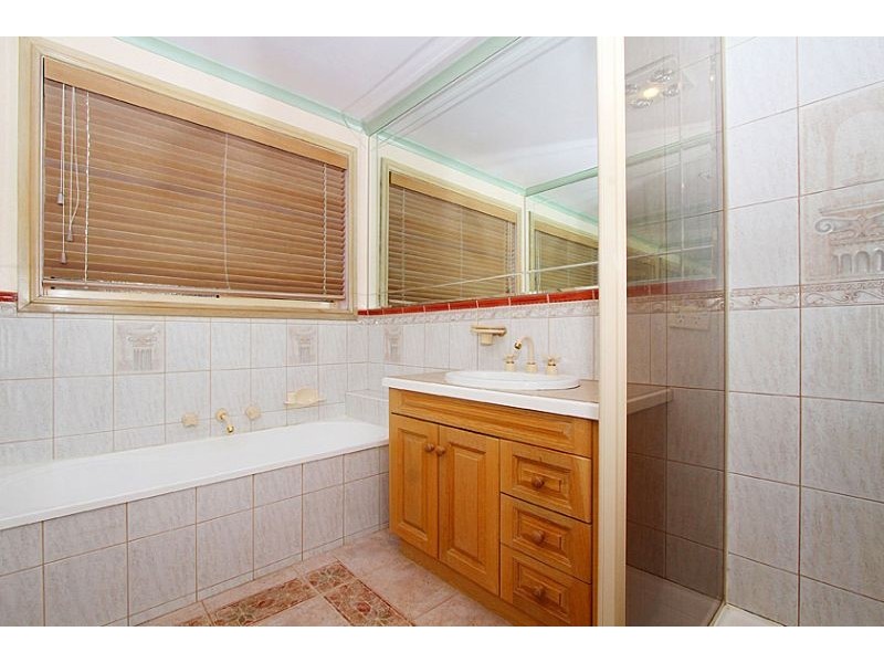 1/63 Hampton Road, Essendon West VIC 3040