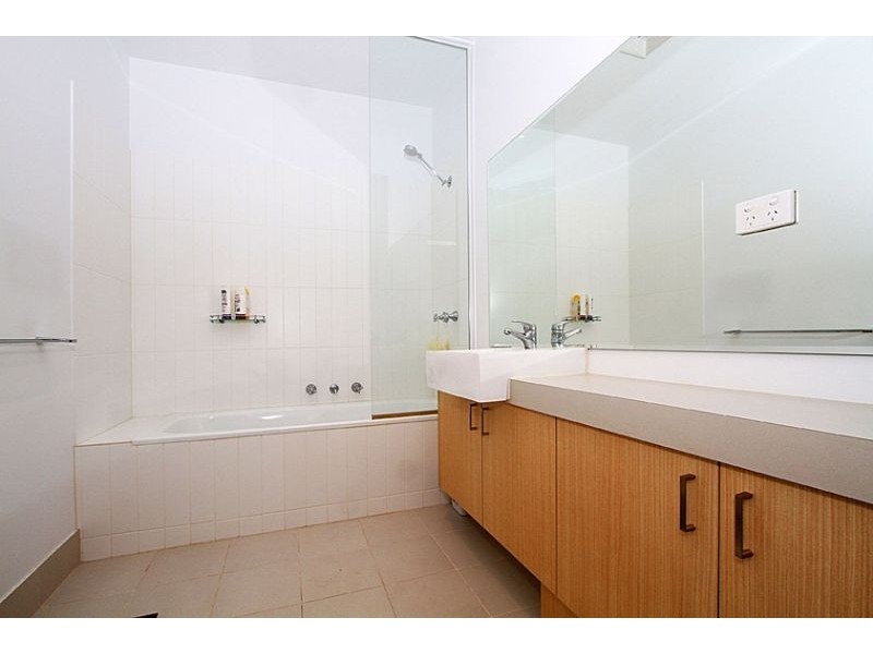 306/8 Burrowes Street, Ascot Vale VIC 3032