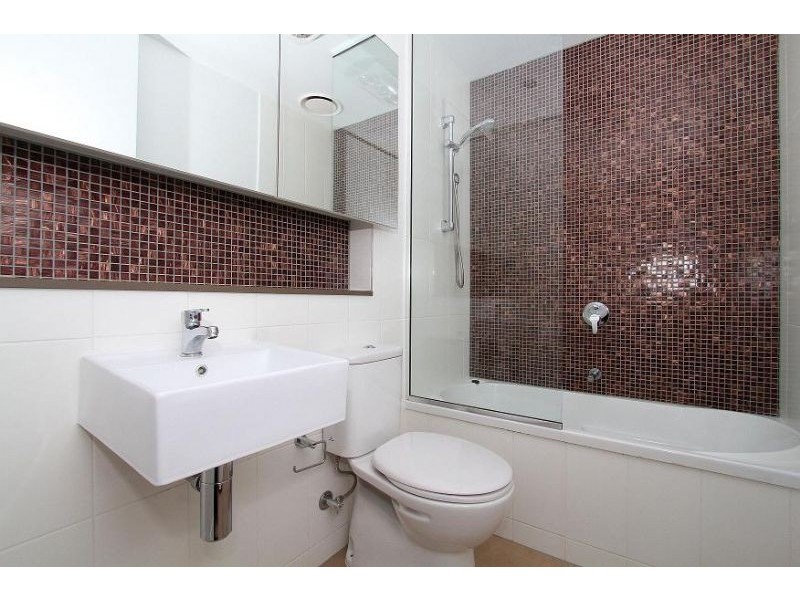 447/38 Mount Alexander Road, Flemington VIC 3031