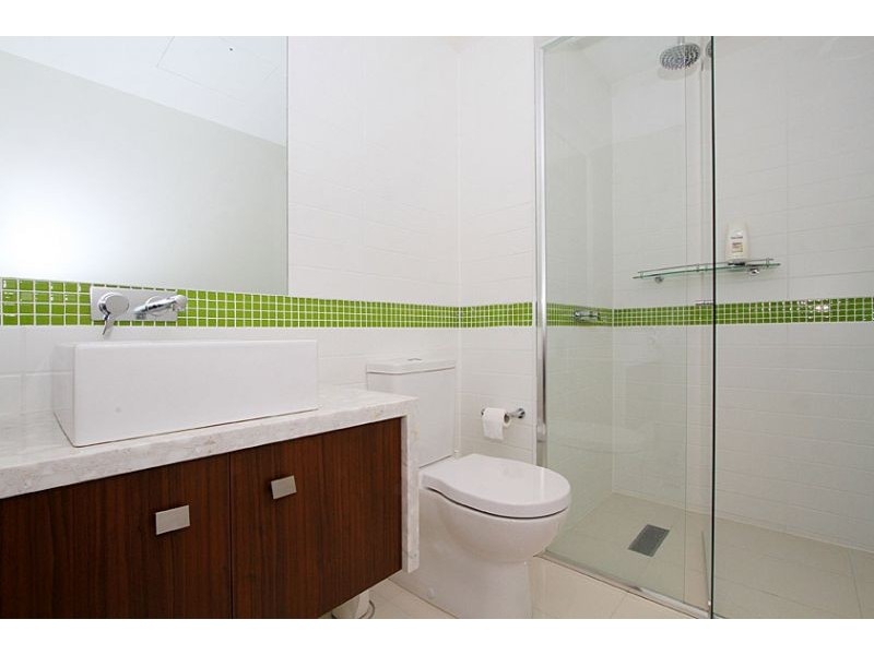 209/89 Raleigh Street, Essendon VIC 3040