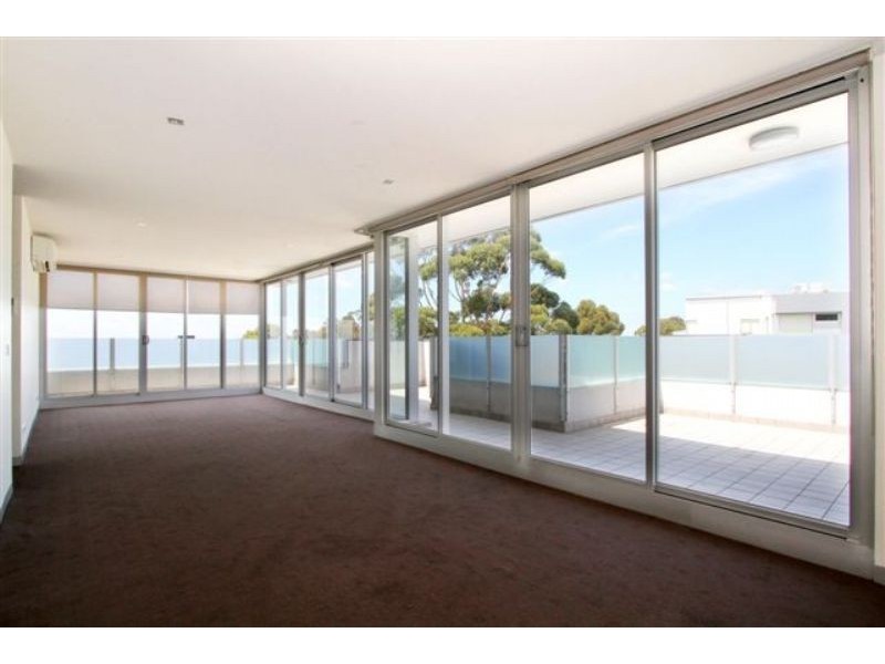 11/74 Keilor Road, Essendon North VIC 3041