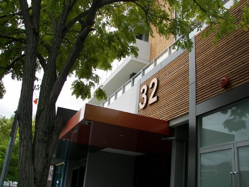 6/32 Napier Street, Essendon VIC 3040