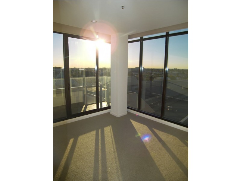 309/8 Breavington Way, Northcote VIC 3070