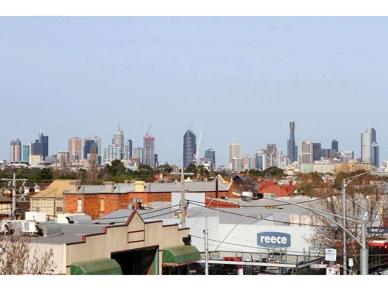 211/533 Mount Alexander Road, Moonee Ponds VIC 3039