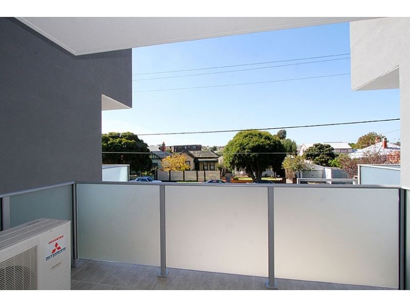 54 Epsom Road, Ascot Vale VIC 3032