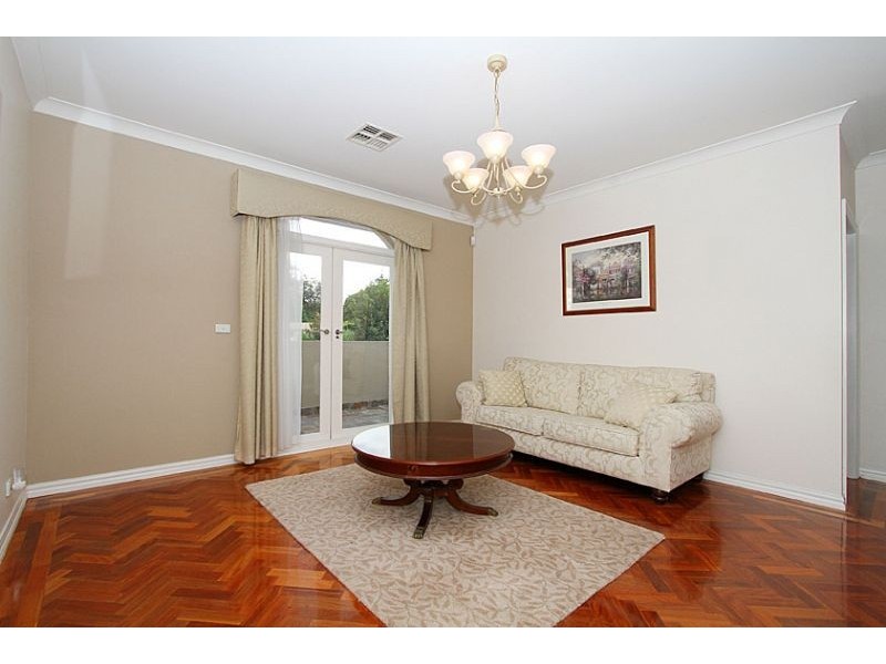 1 Rutland Street, Niddrie VIC 3042