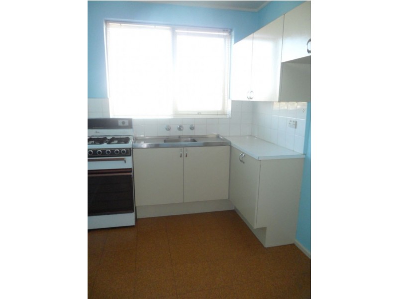 11/24 Ormond Road, Moonee Ponds VIC 3039