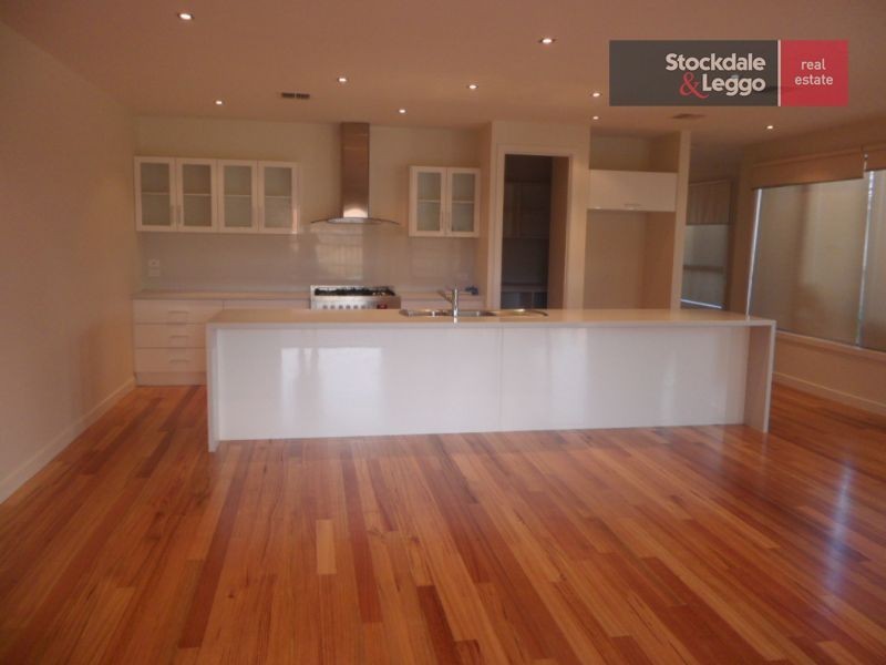 1/45 Hoffmans Road, Essendon West VIC 3040