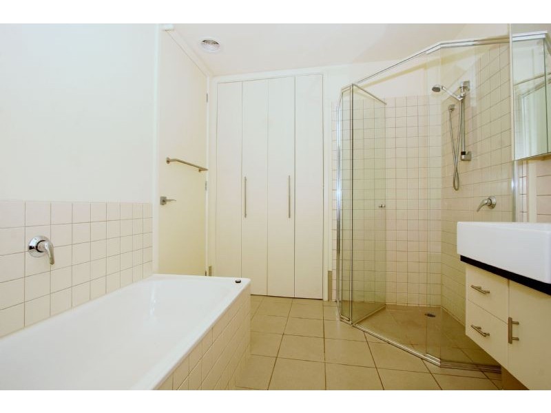806/339-341  Ascot Vale Road, Moonee Ponds VIC 3039