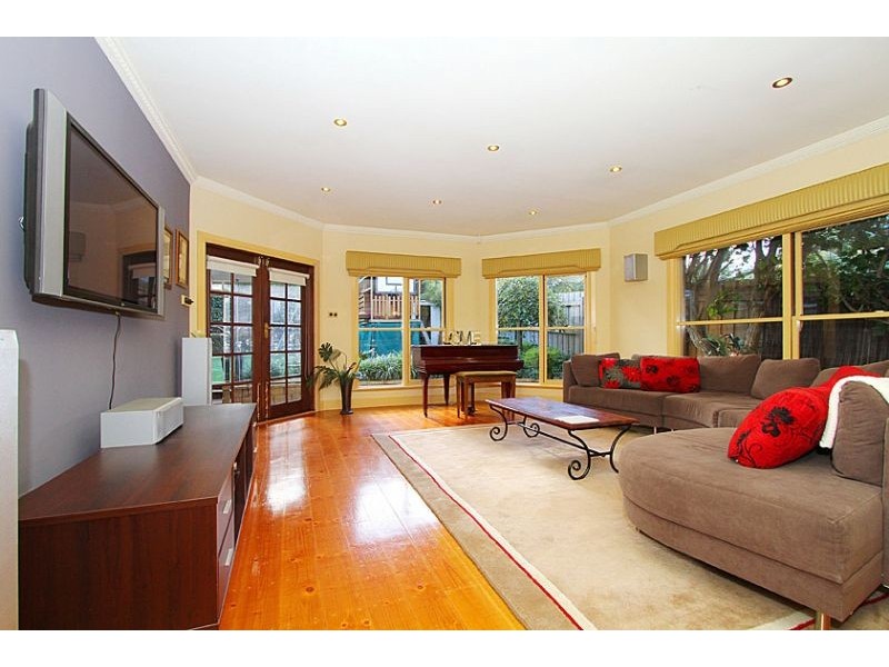 31 Amelia Avenue, Essendon VIC 3040