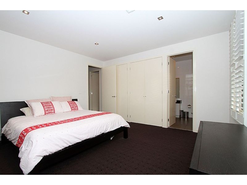 2A Antares Court, Aberfeldie VIC 3040