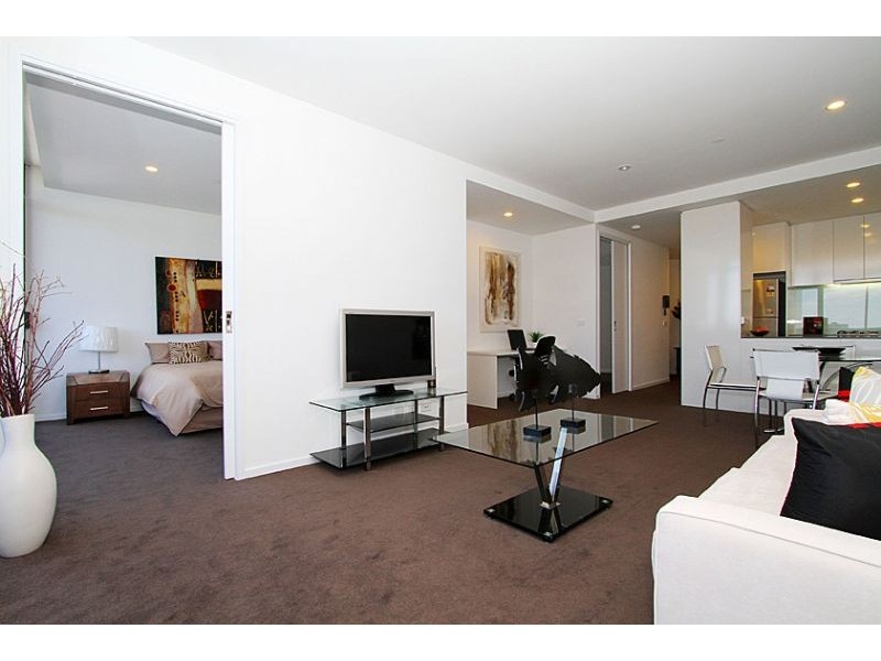 718/38 Mount Alexander Road, Flemington VIC 3031