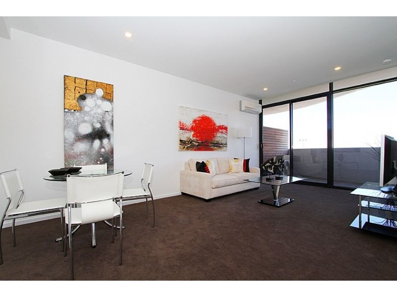 718/38 Mount Alexander Road, Flemington VIC 3031