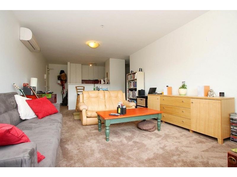 4/225 Buckley Street, Essendon VIC 3040