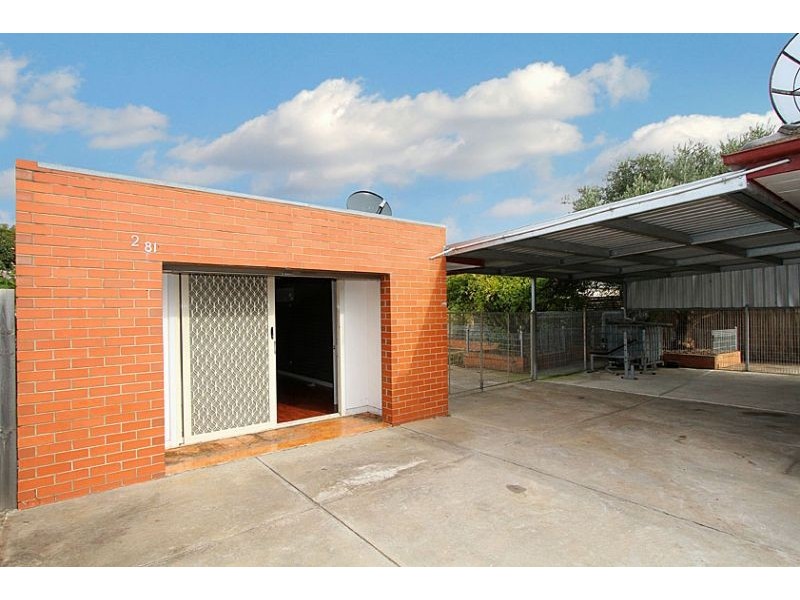 2/81 Alma Street, West Footscray VIC 3012