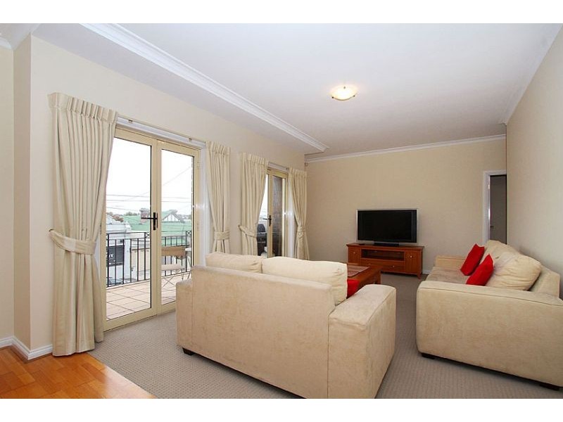 12/128 Maribyrnong Road, Moonee Ponds VIC 3039