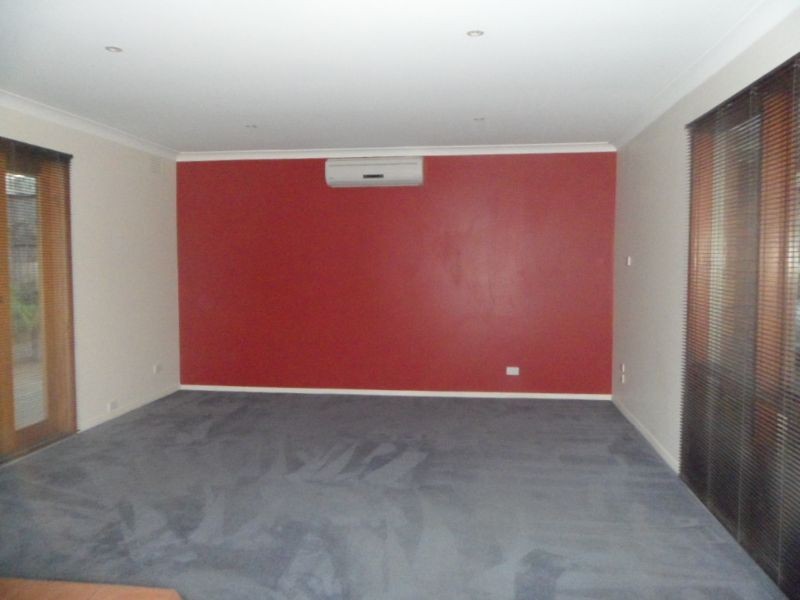 12/2 Mascoma Street, Strathmore VIC 3041