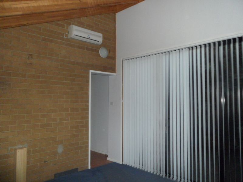 12/2 Mascoma Street, Strathmore VIC 3041