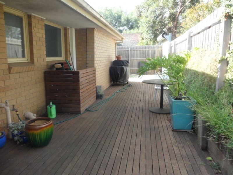 12/2 Mascoma Street, Strathmore VIC 3041