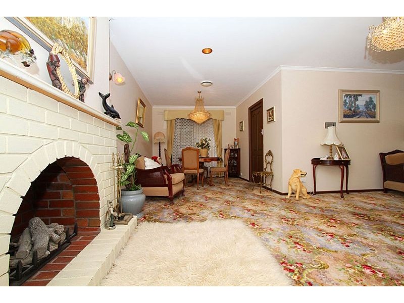 5 Augustines Way, Keilor VIC 3036