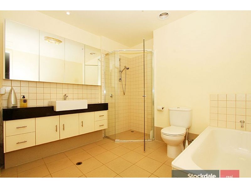 1005/341 Ascot Vale Road, Moonee Ponds VIC 3039