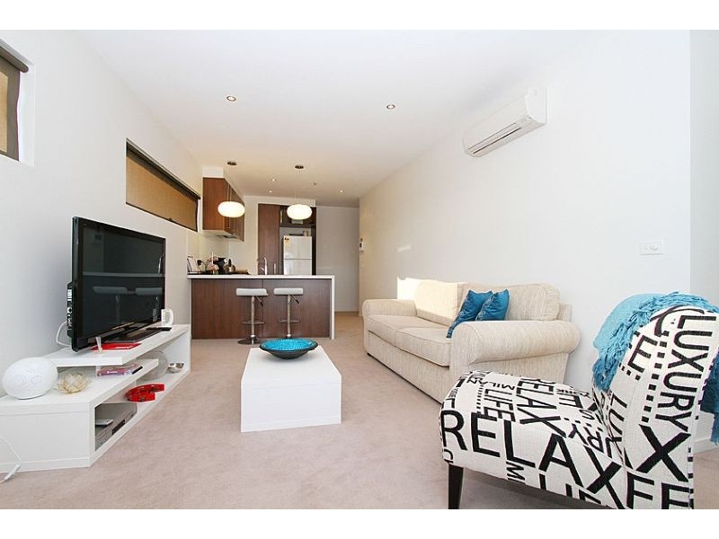 302/87-89 Raleigh Street, Essendon VIC 3040