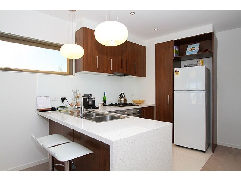 302/87-89 Raleigh Street, Essendon VIC 3040