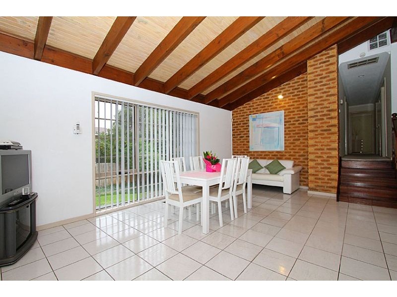 2/1 Tamar Street, Essendon VIC 3040