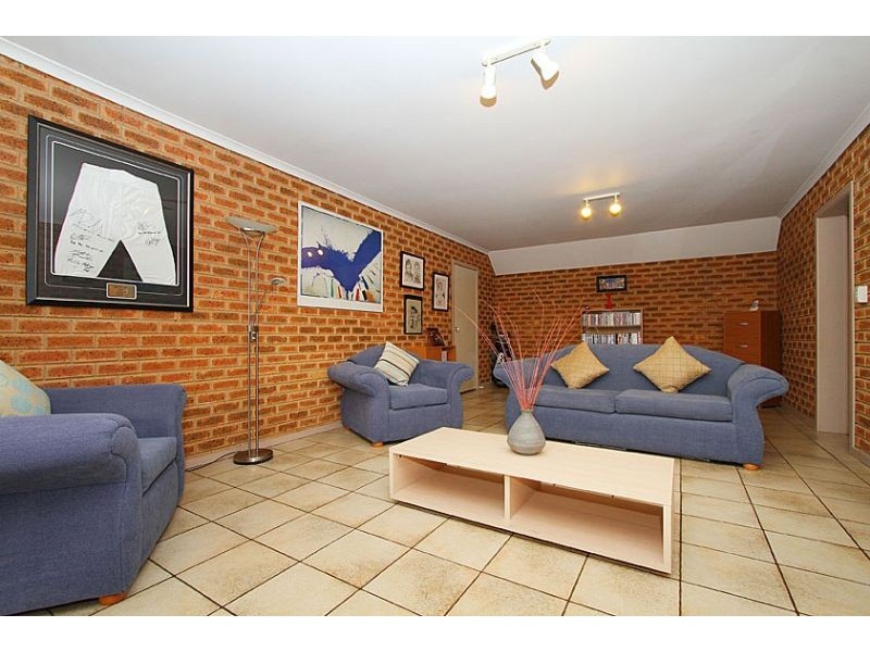 2/1 Tamar Street, Essendon VIC 3040