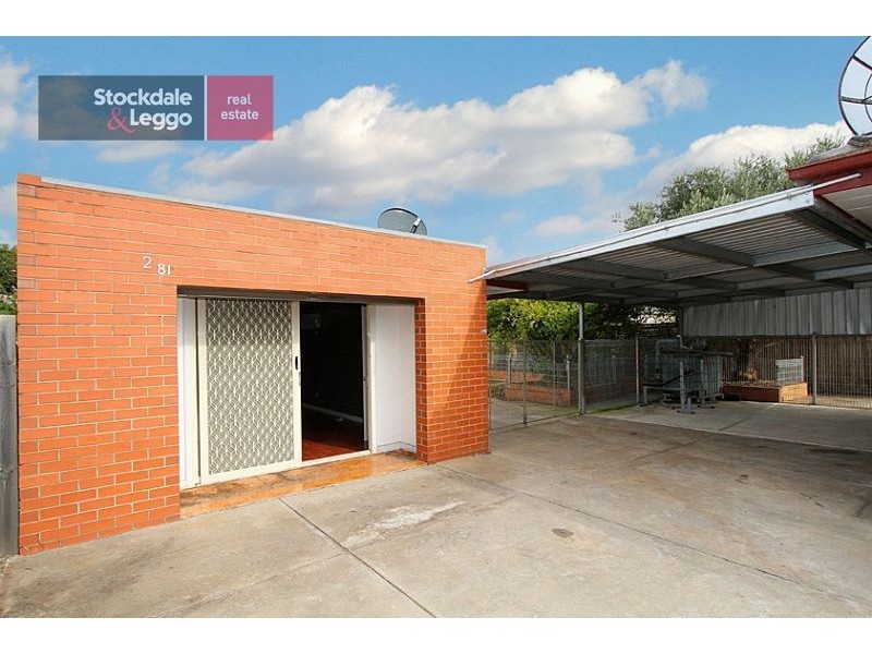2/81 Alma Street, West Footscray VIC 3012