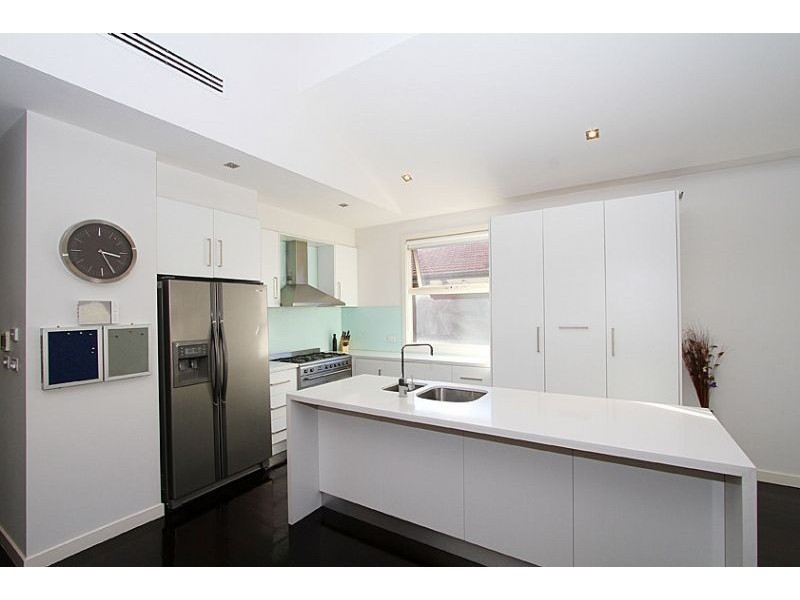 2A Antares Court, Aberfeldie VIC 3040