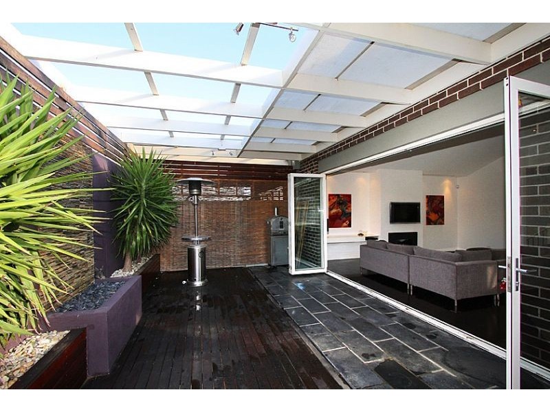 2A Antares Court, Aberfeldie VIC 3040