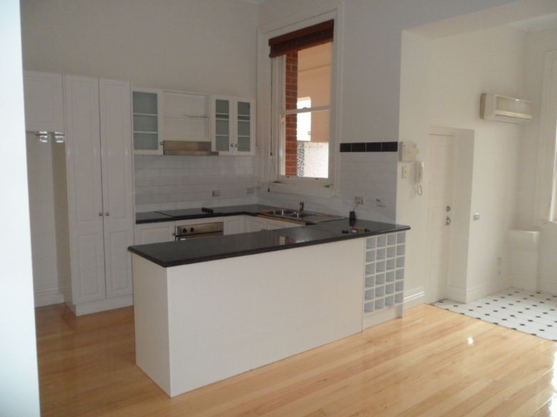 32 Gatehouse Place, Maribyrnong VIC 3032