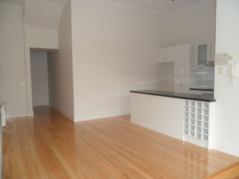 32 Gatehouse Place, Maribyrnong VIC 3032