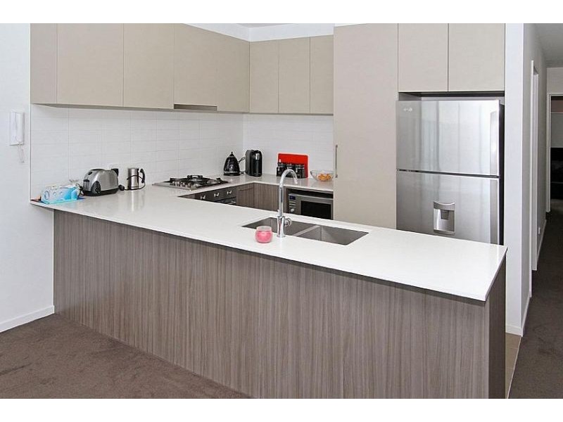 302/32 La Scala Avenue, Maribyrnong VIC 3032