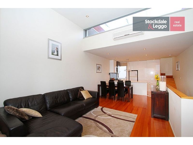 12 Little Dryburgh Street South, North Melbourne VIC 3051