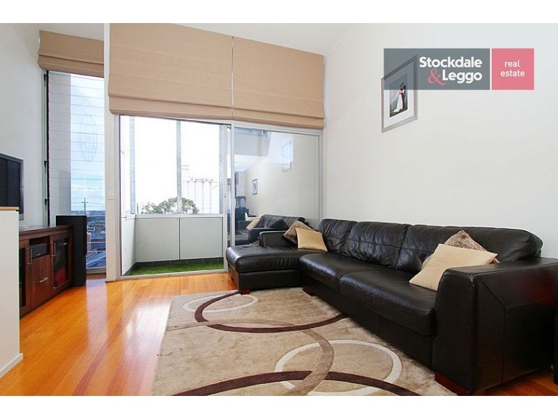 12 Little Dryburgh Street South, North Melbourne VIC 3051