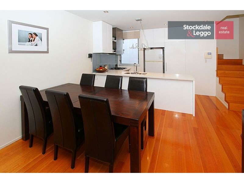 12 Little Dryburgh Street South, North Melbourne VIC 3051