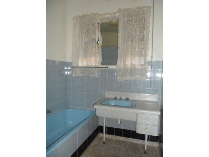 1/60 King Street, Airport West VIC 3042