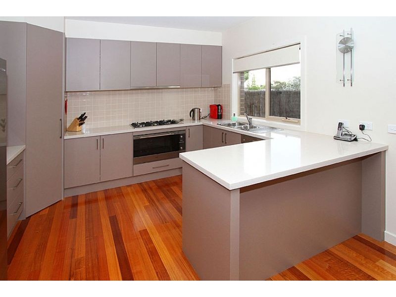 64 Muriel Street, Niddrie VIC 3042