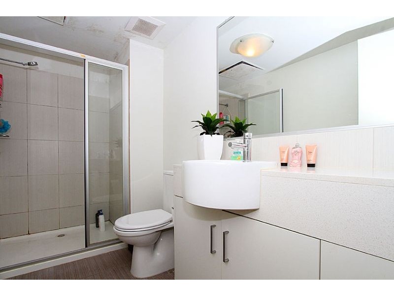 5/225 Buckley Street, Essendon VIC 3040