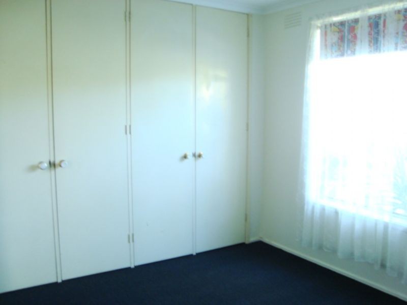 1 Harcourt Crescent, Gladstone Park VIC 3043